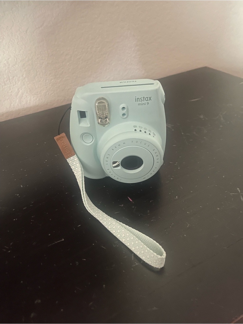 Instax camera ver,9